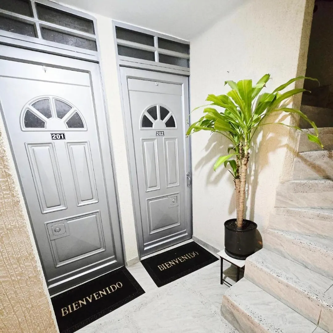 Apartamento Portal El Dorado, A Solo 5 Min Del Aeropuerto, Vias, Cll 26 ボゴタ コロンビア